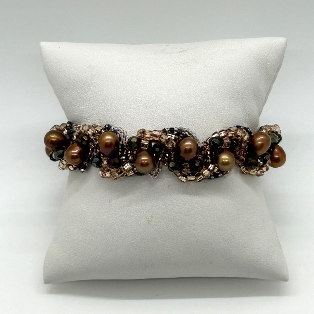 Vintage Woven Beaded Bracelet With Freshwater Pearls & Carnelian Bead Accent
